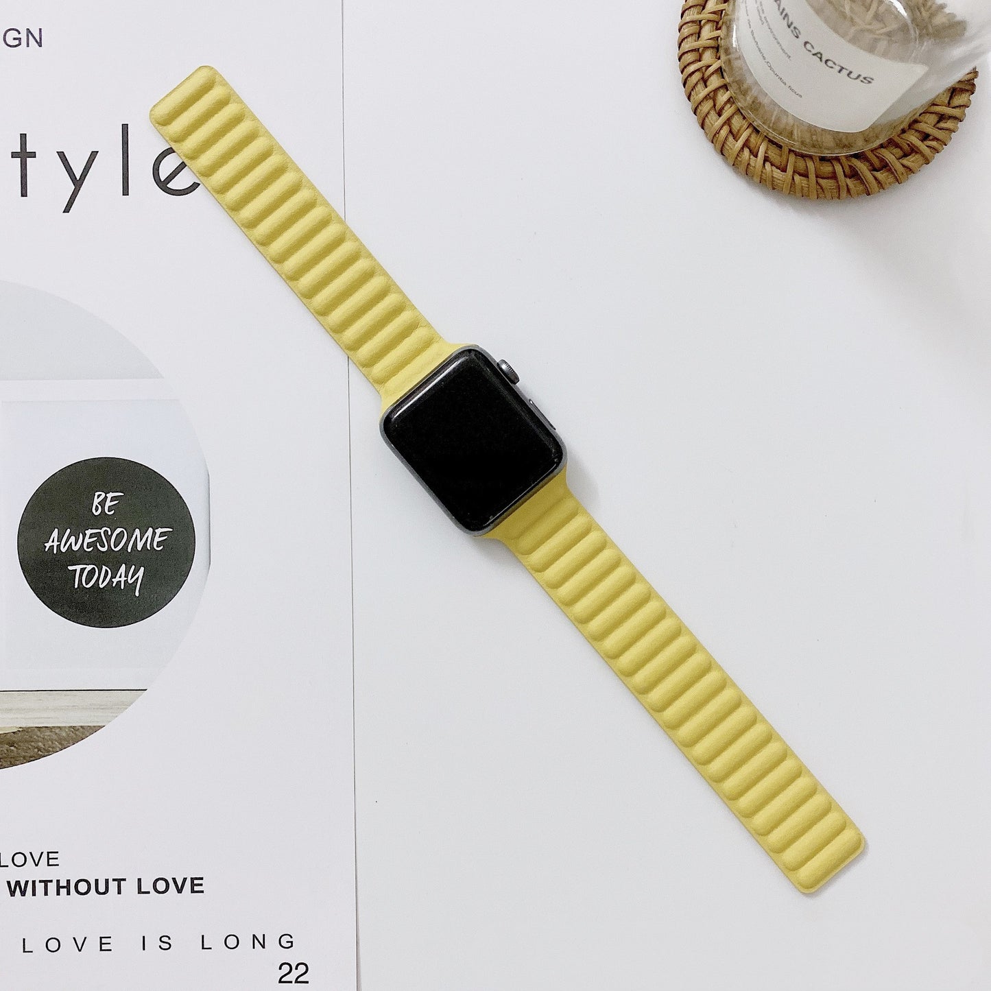 Two-Section Full Magnetic Leather Apple Watch Ring Strap