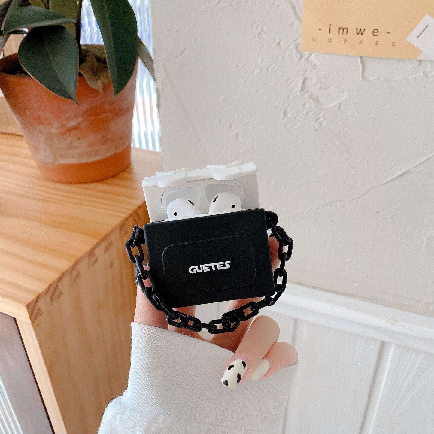 Chain bag Apple AirPods Case