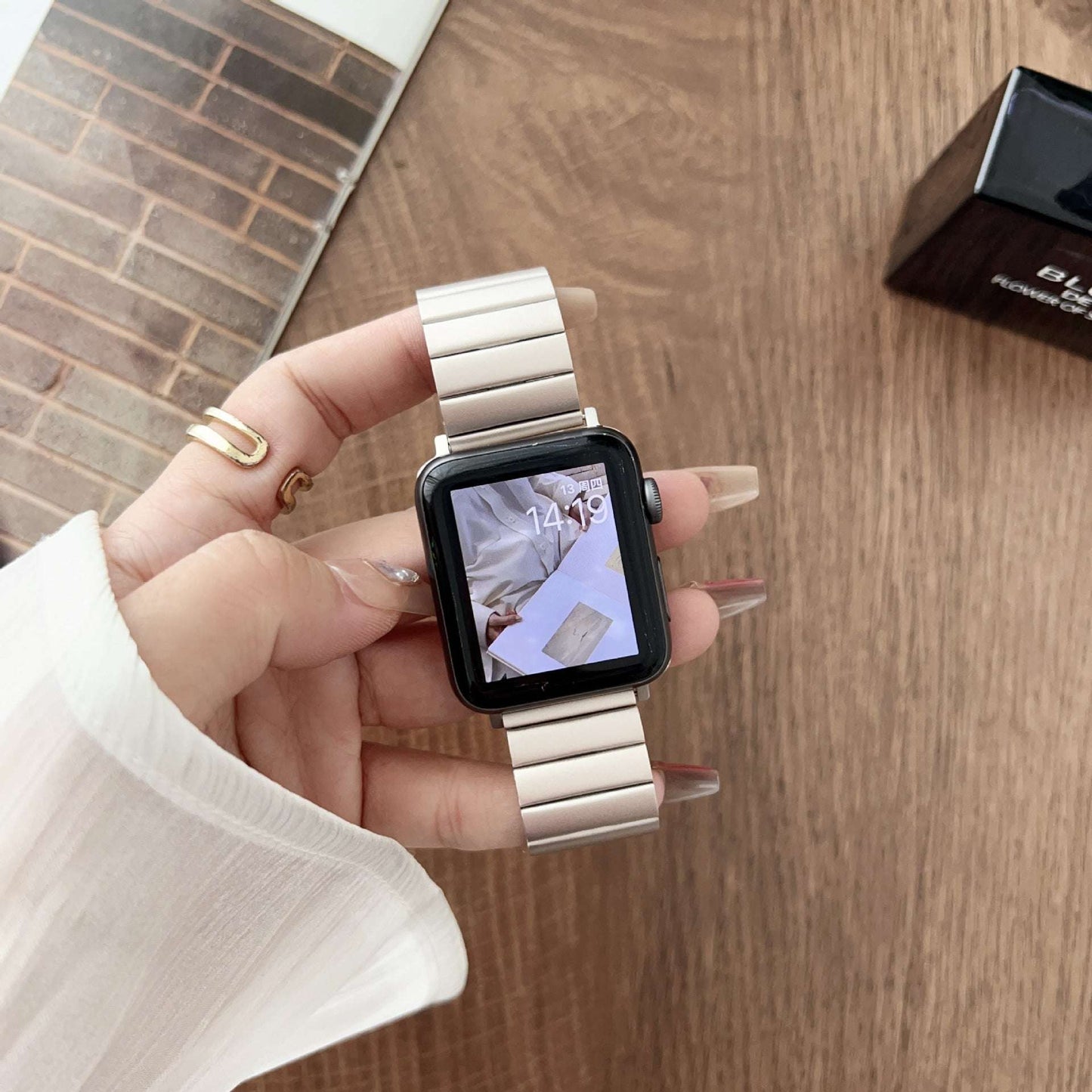 CASYFiE Metal Stainless Steel Apple Watch Strap