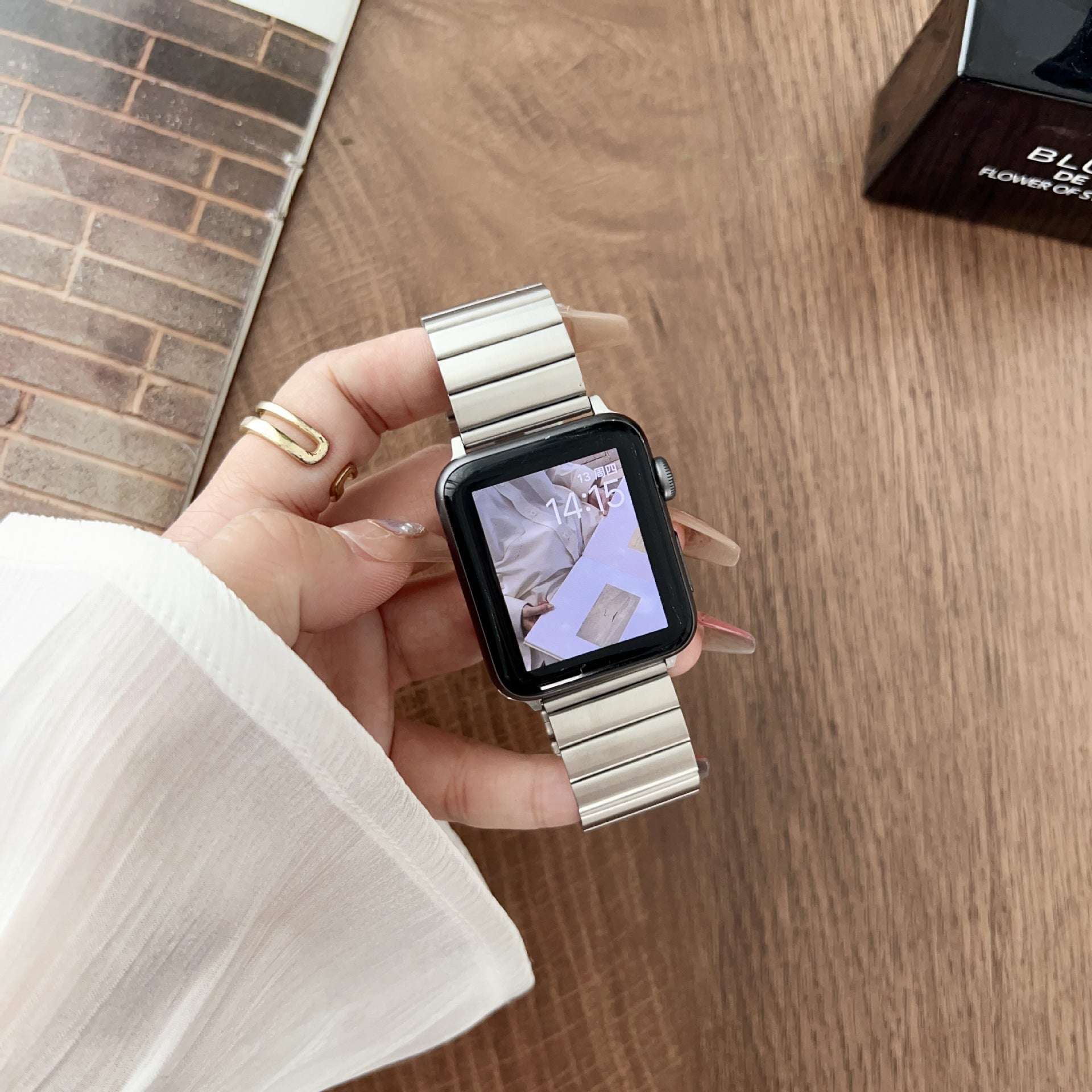 CASYFiE Metal Stainless Steel Apple Watch Strap