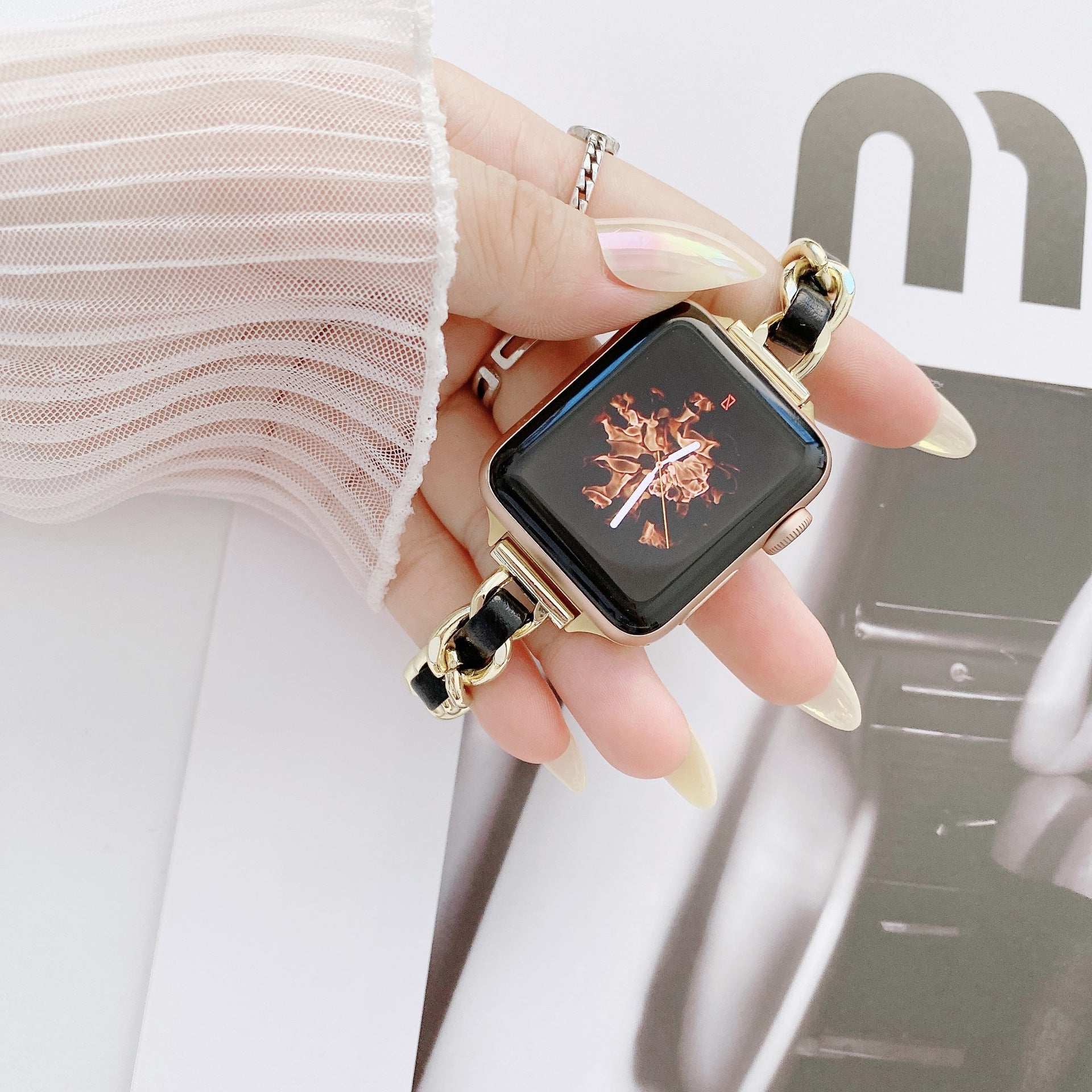 CASYFiE Classic Starlight Apple Watch Strap