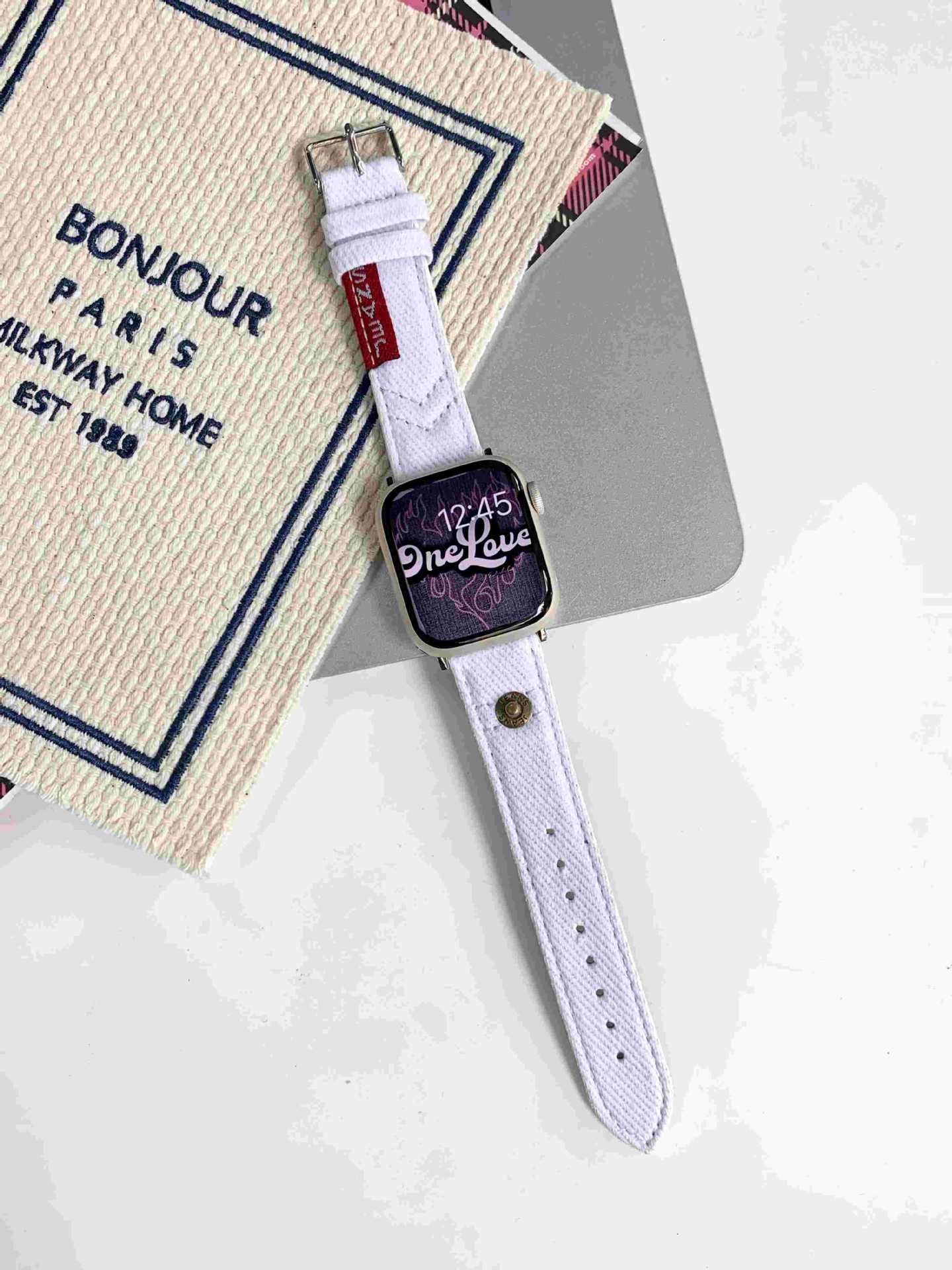 Vintage Embroidered Apple Watch Strap