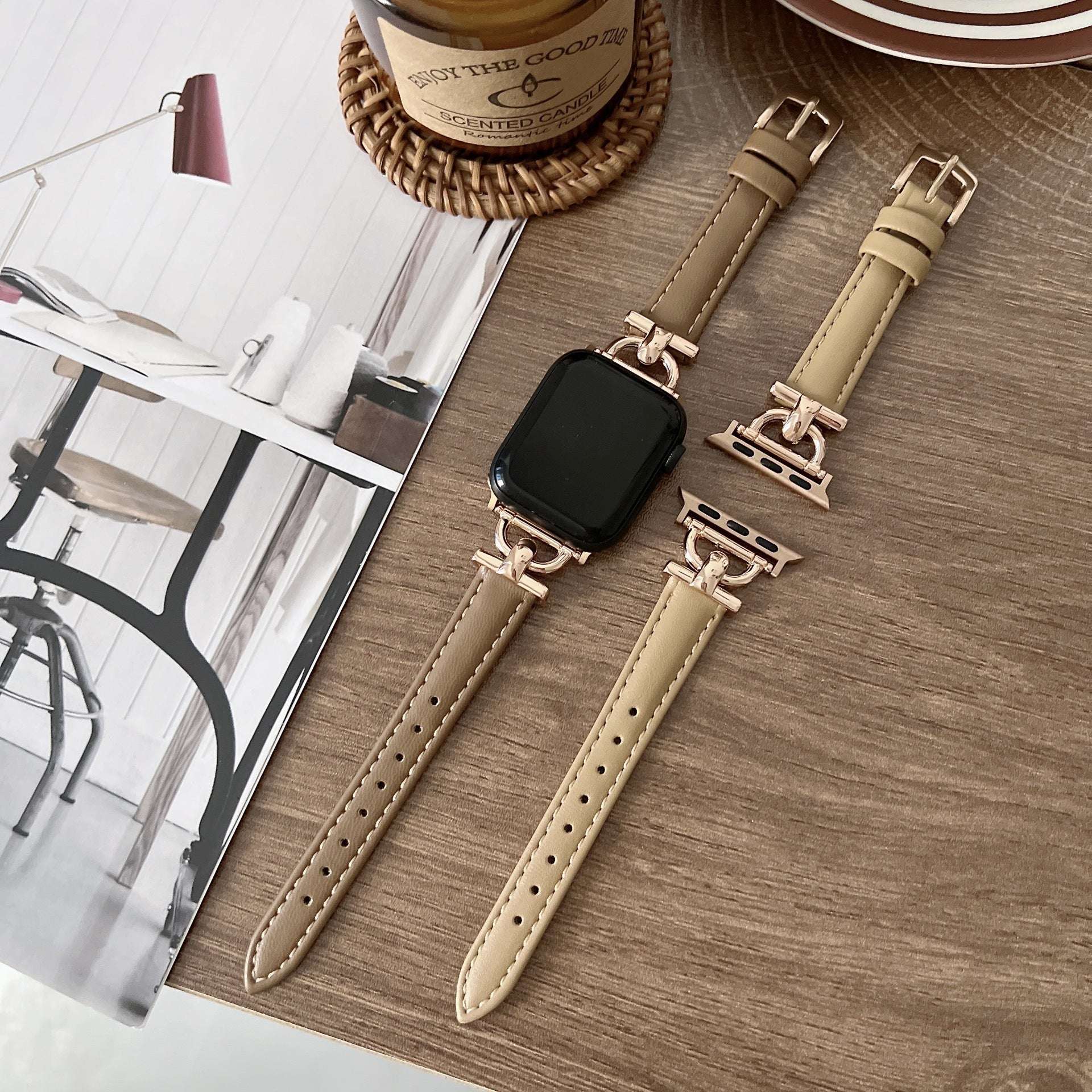 D-shaped Leather Apple Watch Strap