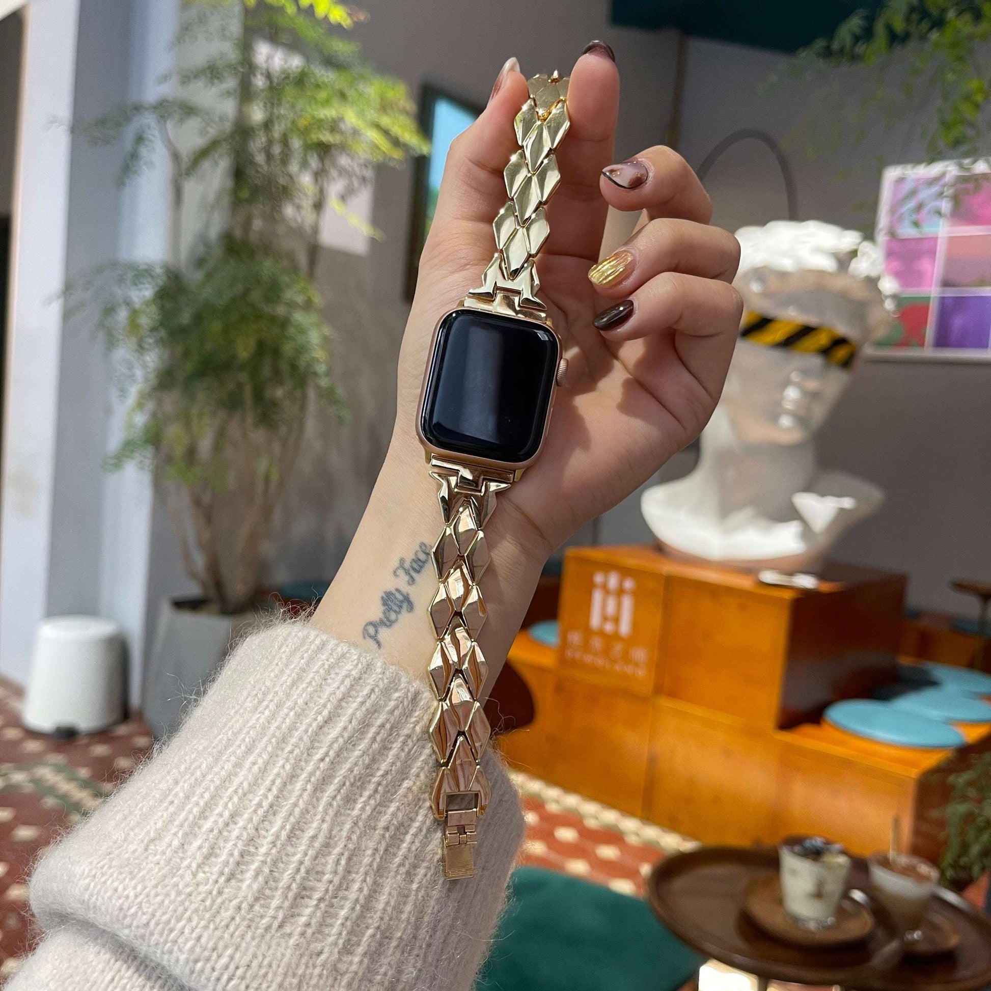 Exquisite Rhombic Metal Apple Watch Strap For  Her