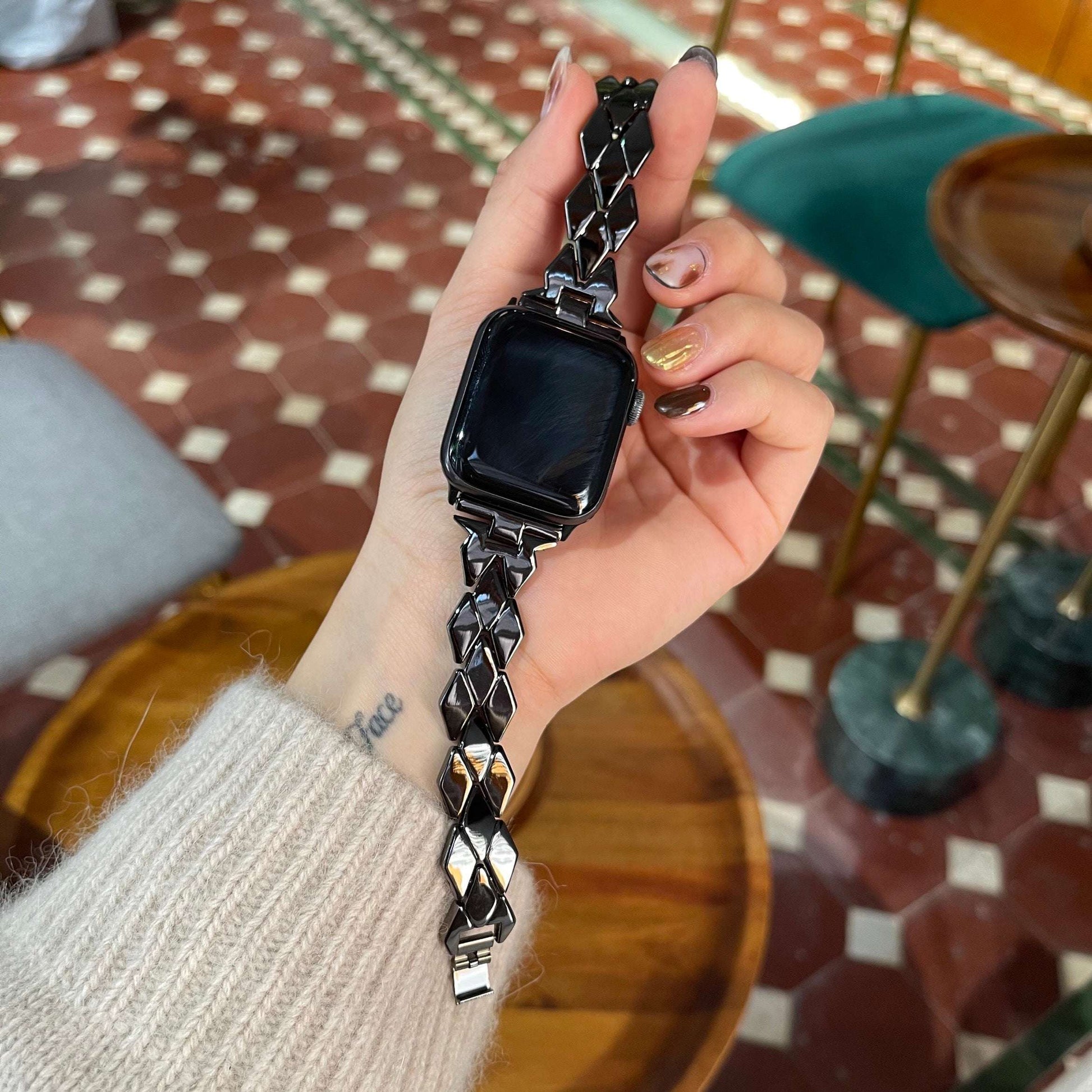 Exquisite Rhombic Metal Apple Watch Strap For  Her