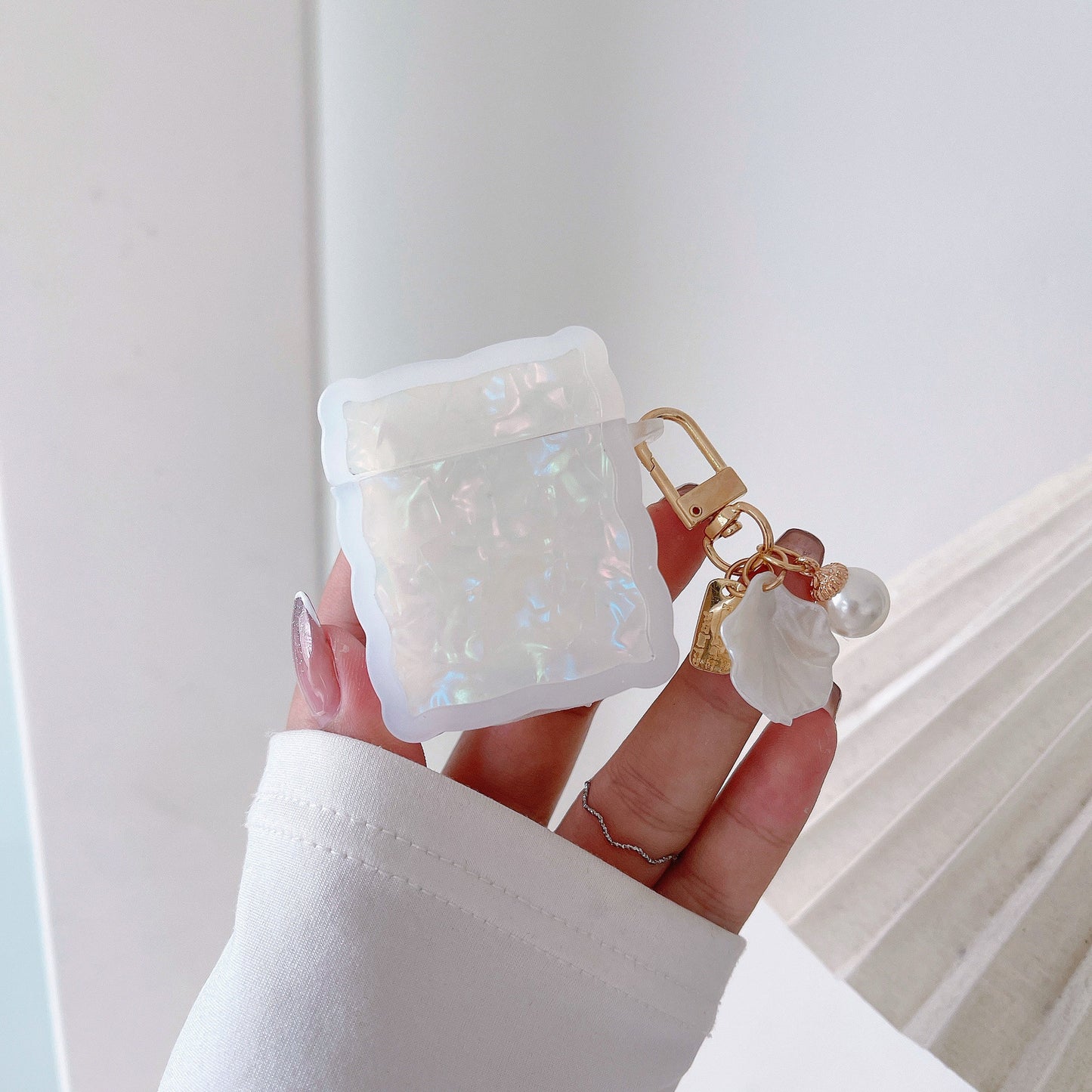 Shell Pattern Apple AirPods Protective Case